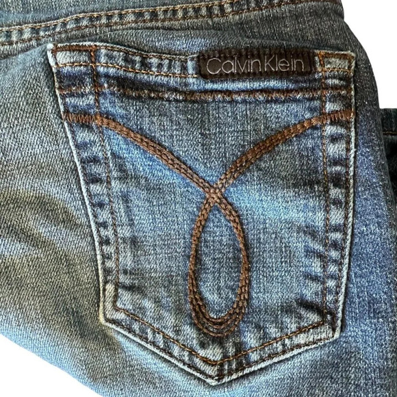 Calvin Klein Jeans Women’s 26 4 Lean Bootcut Medium Wash Blue Denim Casual - Picture 7 of 14